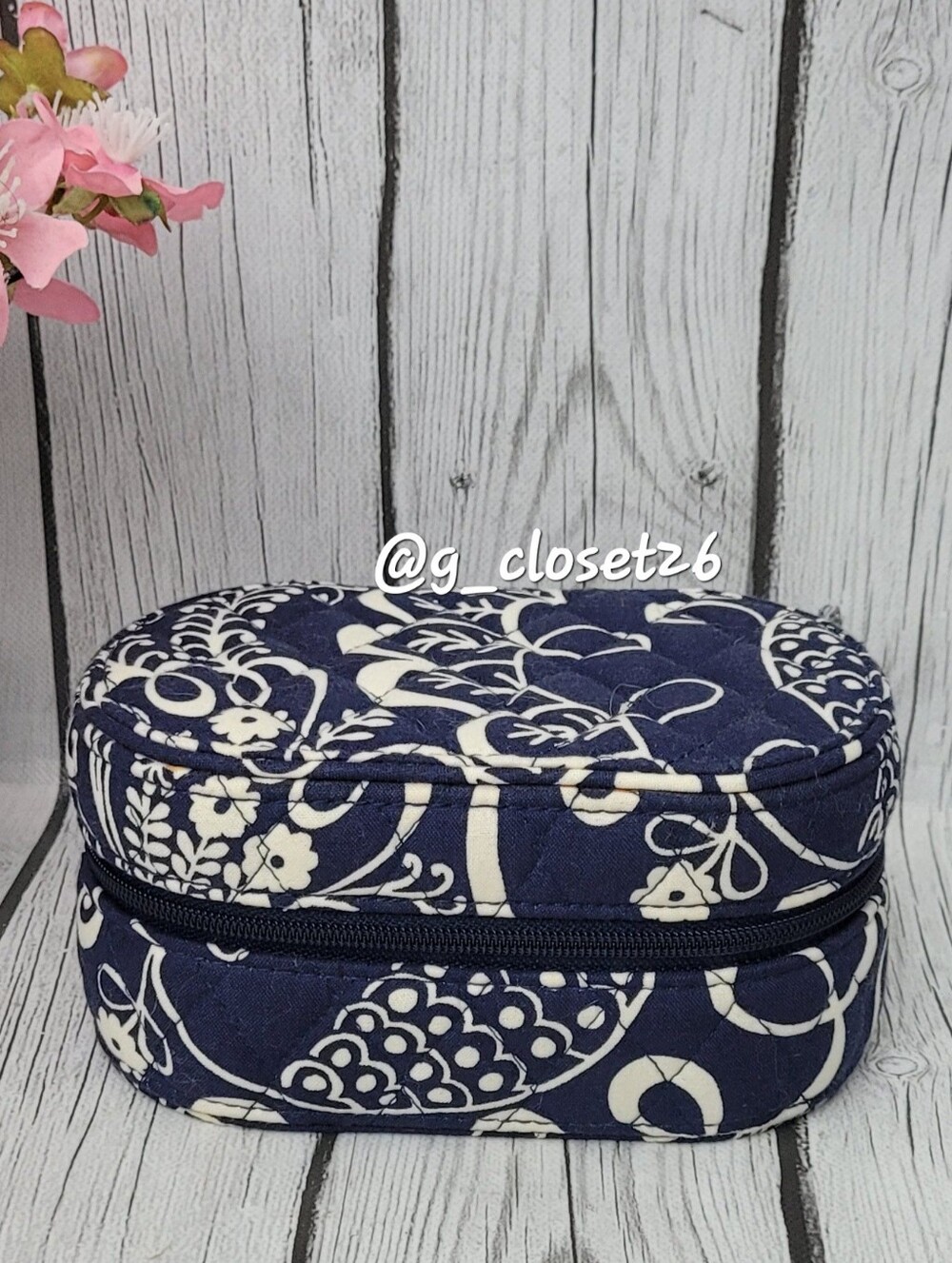 Vera Bradley Quilted Navy Floral Jewelry Case